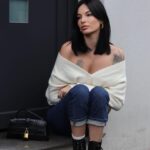 Cloé Cooper Instagram – Back to dark hair 🖤