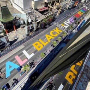 Cobie Smulders Instagram - This is 😍. ❤️🧡💛💚💙💜 #ablmla #allblacklivesmatter