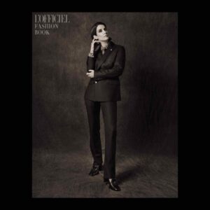 Cobie Smulders Instagram - Thanks for suiting me up @lofficielau
 
💄 @robertsesnek
💇🏻‍♀️ @benskervin
🕴 @718blonde

#lofficielfashionbook #lofficielau #lofficielaustralia