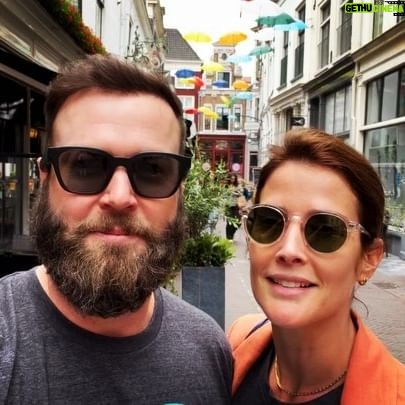 Cobie Smulders Instagram - We are sad not to be able to make it to @bigslickkc this year! But hope that YOU can!! Get your #bigslickkc t-shirts from @charliehustleco and buy tickets at bigslickkc.org All proceeds go to @childrensmercy π