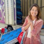 Cobie Smulders Instagram - It’s the most wonderful time of the year! 🎄🎅🏻🎁 🕎 Thank you to @baggallini @jakkspacific.toys @fatbraintoys @smartfinal @lovedbaby and last minute day saver @roadwaymoving for donating goods to help a very special group of young moms in the LA area. You helped us spread major holiday cheer ❤️