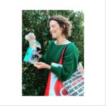 Cobie Smulders Instagram – HUGE APPRECIATION POST!!
We spent last week putting together holiday bags for participants of the McVee program in partnership with @savethechildren 

Thank you so much to..
@smartfinal for the windfall of non-perishable items.
@lovedbaby for the organic oh so soft adorable infant clothing.
@manhattantoy for the amazing toys

❤️🎄