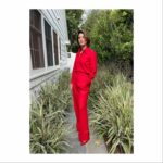 Cobie Smulders Instagram - Lady in Red. Thanks to the team 💇🏻‍♀️- @robertvetica 👄- @jostrettell 🕴- @gabrielahearst general taste and style- @mollyddickson