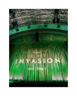 Cobie Smulders Instagram - It’s almost here! Cannot believe that I got to play with such an amazing group. Forever grateful to our London crew. 
Tune in June 21st to watch. 
@marvel @secretinvasion

Also a huge thank you to the people below for making me presentable for the nights festivities.

💃 @petraflannery
👗 @oscardelarenta
💇🏻‍♀️ @marktownsend1
👩‍🎤 @codysmithhair
💄 @jostrettell
💆‍♀️ @joannavargas
💎 @vraiofficial @nancynewberg
👠 @dolcegabanna