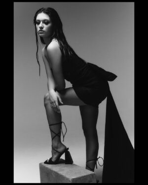 Coco Quinn Instagram - too glam to give a damn