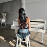 Coco Quinn Instagram - Shoot 🎹