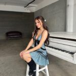 Coco Quinn Instagram - Shoot 🎹