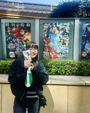 Cocomi Instagram - 2回目〜
・
映画観て、語りながら大盛りご飯とお肉を食べてという最高な日。帰ってからの練習も捗りました。
・
研磨が落ちるというアクシデントまで。
・
 めちゃかっこつけて飲み物持つやーん