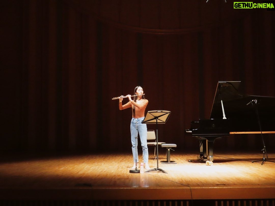 Cocomi Instagram - リサイタル 「Mélancolie」@紀尾井ホール‼️ 牛牛との共演は毎回、刺激もあり、学びもありで大変幸せな時間を頂きました。本番で即興や装飾音などもあり、昨日は大好きなフランス尽くしのプログラムで、物凄く楽しかったです‼️ リサイタルに来てくださった皆様、ありがとうございました‼️🥰✨ See you soon xxx ・ Jewelry by @official_mikimoto 💕