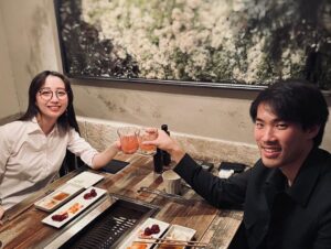 Cocomi Instagram - With Bro. Cheers. 🍻@bruceliupiano