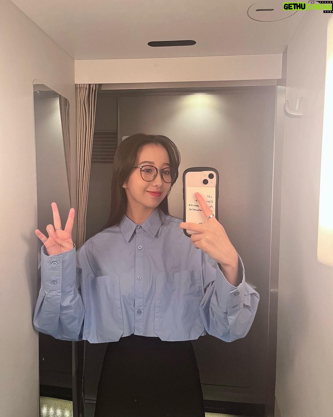 Cocomi Instagram - MeLOn pAng ・ 自撮りの時の構図が似てますね、、(1個前の投稿見てそう思いました)