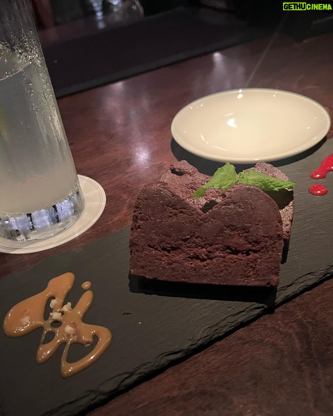 Cocomi Instagram - いっぱいお話していっぱい食べた🫨😇 ・ トルコ戦、NICE JAPAN!🔥🕺🏻✨