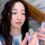 Cocomi Instagram - 🥰「Coco推し」←これから、ガチでお気に入りのメイクの推し達を、「Coco推し」として紹介していきます！🥰 ・ ミスディオールの新しい、スティックフレグランス「MINIMISS」。🥳 パステルカラーの可愛らしい飴のような色味のスティックは、ローズワックス配合で着け心地最高です。 私の好きな香りはオ ドウ パルファムでした。🕺🏻👌🏼 ・ リップと同じサイズで持ち運びにも完璧です。🤩是非チェックしてみてください！ @diorbeauty