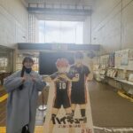 Cocomi Instagram - 聖地に。連れていってくれた親友に大感謝。✨✨✨帰りの新幹線で牛タン弁当を！めーちゃくちゃ美味しかったです。 ・ 同じタイミングで同じくらいの配分で食べてて笑った1枚。 ・ おパリはこれからちょくちょく載せていこうかしらね！