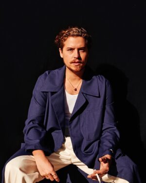 Cole Sprouse Instagram - Swipe for a surprise.

New @iconmagazine shoot is out for my Italian demo. Wake your nonnas up and show them. Please leave their response in the comments below.

Photo: @_isaacanthony 
EIC: @andreatenerani 
Creative: @lucastoppinistudio 
Fashion: @edoardocaniglia 
Grooming: @patriciamoralesla