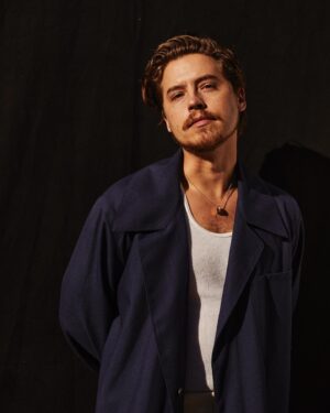 Cole Sprouse Instagram - Swipe for a surprise.

New @iconmagazine shoot is out for my Italian demo. Wake your nonnas up and show them. Please leave their response in the comments below.

Photo: @_isaacanthony 
EIC: @andreatenerani 
Creative: @lucastoppinistudio 
Fashion: @edoardocaniglia 
Grooming: @patriciamoralesla