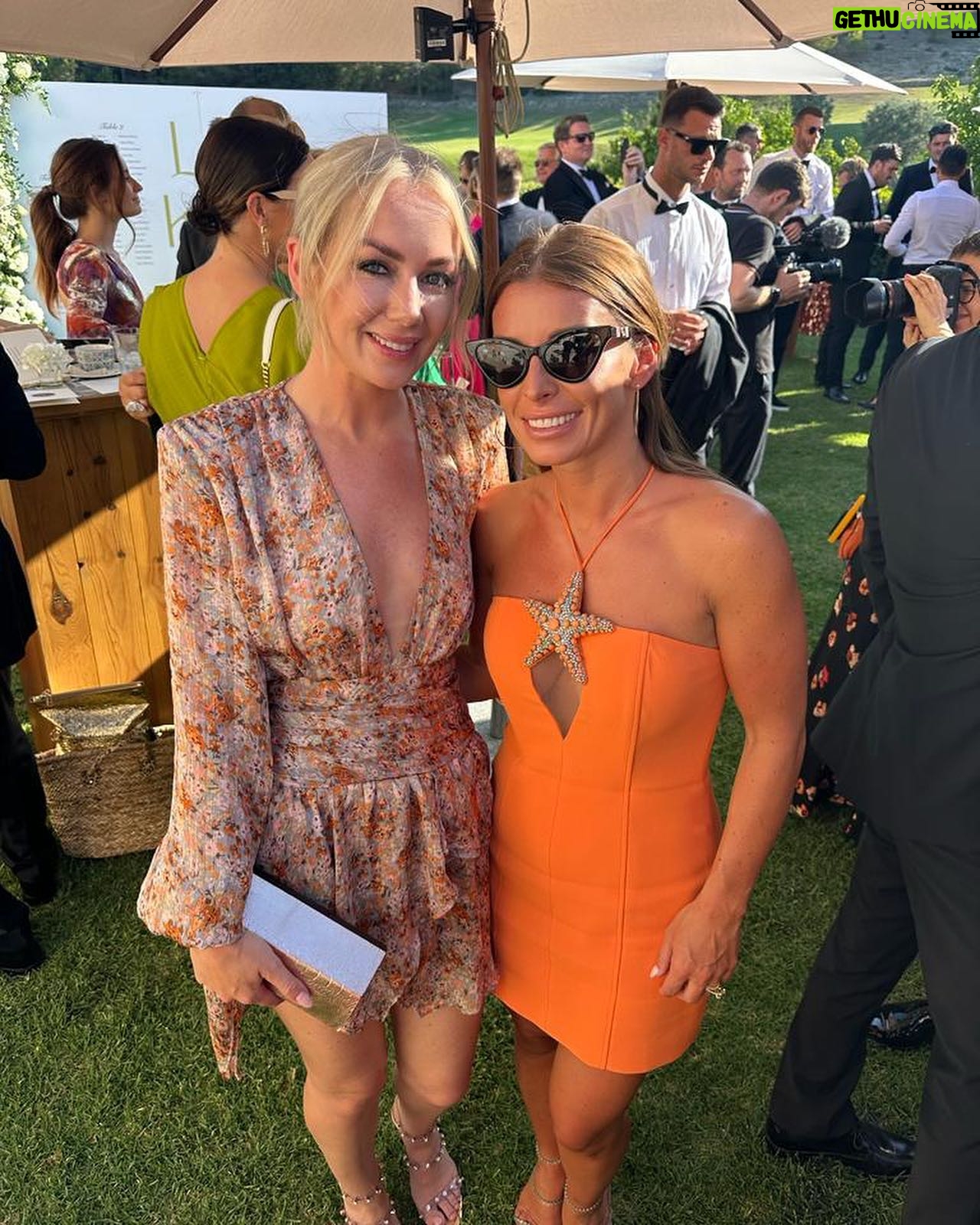 Coleen Rooney Instagram - Amazing couple of weekends away at our friends weddings. Thank you for letting me be a part of your special celebrations. ❤️💒💍