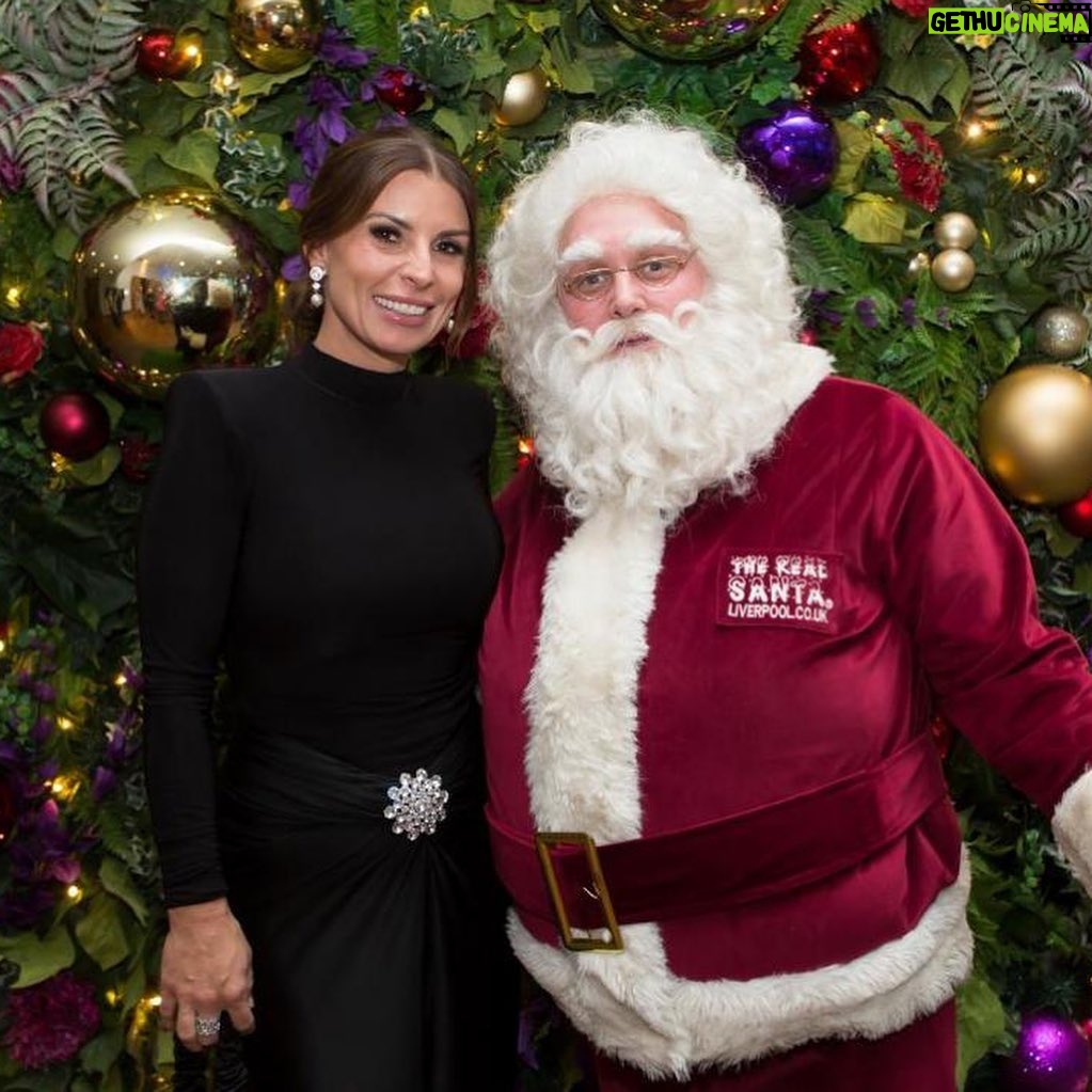 Coleen Rooney Instagram - Thanks for a fantastic day @carolynhughespr. Brilliant night at @hiltonhotelliverpool 🥰🎉🥂