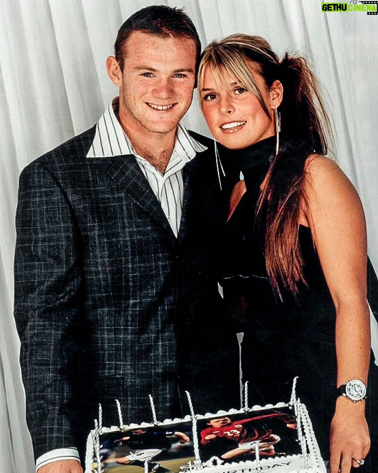 Coleen Rooney Instagram - It’s been so special to revisit old memories and family photos for my new book. These are some of my favourites...📸❤️