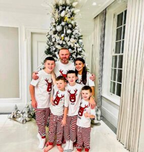 Coleen Rooney Instagram - Happy December everyone! We love Christmas in our house. Here’s some of my favourite Christmas pics taken from my new book #MyAccount. The book is available in the link in bio! 📖🎄