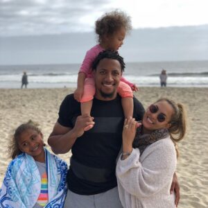 Colin Kaepernick Instagram - Happy Birthday to my Brother @e_reid35 
A great father, a fighter for the people, a world class athlete, and a brother that one could only wish to have! Enjoy this day and continue to be great at everything you do!
