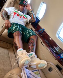 Conceited Instagram - Sometimes finding a caption is the hardest shit to do🤦🏾‍♂️