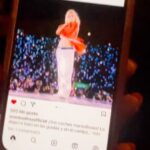 Connie Ballarini Instagram – LIMA -PERU 🇵🇪

Gracias por recibirme con tanto amor, estoy muy sorprendida xq nunca imaginé tener público en este país … pero la vida me sorprendió y metimos 800 personas c mi Unipersonal de Stand Up ! 
Gracias gente hermosa x tanto amor 
Gracias @carolinasilvasantisteban por insistir y confiar para traer el Uni acá y obviamente toda la gestión q fue impecable.  Es hermoso volver a cruzarte dsp de tantos años… y ver como las dos crecimos tanto en la comedia me llena de emoción 
Gracias @norkagaspar preciosa por abrirme el show con esa energía arrolladora que tenes y gracias x la investigación exhaustiva sobre Karol G ( ver anteultima historia) 
Gracias a toda la gente increíble que vino al show que fueron lo máximo… y a los comediantes que vinieron a verme. De corazón Uds no saben que hermoso se siente saber que colegas están ahí viendo tu comedia. Gracias fue un placer conocerlos ❤️ 
Estoy en este momento en la cama del hotel procesando todo esto que es muy fuerte y hermoso. 
Me queda un día más aquí de descanso y disfrute porque a eso invita Lima ❤️🇵🇪
PERU, q hermoso país sos, su gente, su comida exquisita y que maravilloso es el pisco por favor 
No soy de tomar pero aquí todos los días un pisco ( y quien te dice dos ) para que me de alegría justa para disfrutar de cada momento en este bellísimo país ! 
Los amo y espero volver prontito 🇵🇪❤️
Gracias x tanto ! 

Producción @standupargentina & @vodevilpe @matiaspisera @carolinasilvasantisteban @gaileerodriguez 
Hotel @britaniacrystalcollection 
Look 💣 @pazcornu @pazcornuok