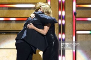 Connie Britton Instagram - Loved this moment so much! Very thrilled to honor @chrisstapleton last night at the @cmt Artist of the Year awards. A true inspiration. Shine on Chris!