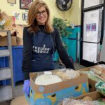 Connie Britton Instagram - Yesterday I spent the morning volunteering with @feedingamerica at @sfcla and had a great time with the incredible volunteers and staff packing up and distributing food for our neighbors right here in LA. Please visit FeedingAmerica.org/Holiday (http://feedingamerica.org/Holiday) to learn how you can help fill the pantries of folks in your community facing hunger this holiday season.  And then I bet you’ll keep going back all year long! I know I will.