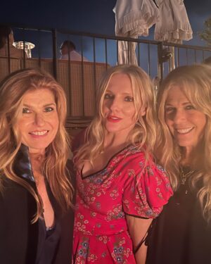 Connie Britton Instagram - One of the best things about last night’s #InStyleBadassWomen party was getting @laurabrown99 on MY lap! Which is not an easy thing to do as you’ll see if you scroll through. She deserves all the coziness and hugs for consistently celebrating women, friendship, diversity, and fun. And what a joy after 2 years to see so many women I admire. Thank you @laurabrown99 @instylemagazine and @drbarbarasturm for making me feel like a queen.