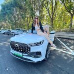 Constanza Piccoli Instagram - Día de Test Drive en Wuhu 🇨🇳 me enamoreee de el nuevo Tiggo 8 PRO 😱 Para los que no saben AMO los autos soy media tuerca y esta experiencia fue 1000/10 pude probar todos los modelos nuevos que aún no salen al mercado de @chery_chile 😝