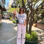 Constanza Piccoli Instagram - Un paseito 🫰🏼 Cuál les gusta más ? 1, 2 o 3?? LOS LEO!! 🌸🤟🏼