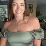 Constanza Piccoli Instagram - Amo que todos los productos de @naturaloe.cl sean dermatologicamente testeados, hipoalergénicos, veganos y Cruelty free 🫰🏼 Agregar esto a mi rutina de Skin Care ha hecho la diferencia!! #Naturaloe #BellezaNatural
