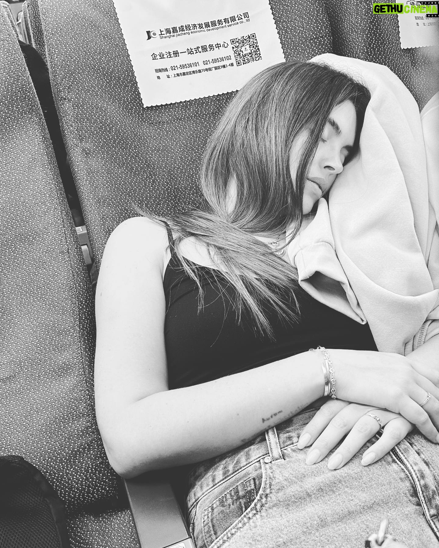 Constanza Piccoli Instagram - Último Dump de lo que fue mi último viaje a China! 😍