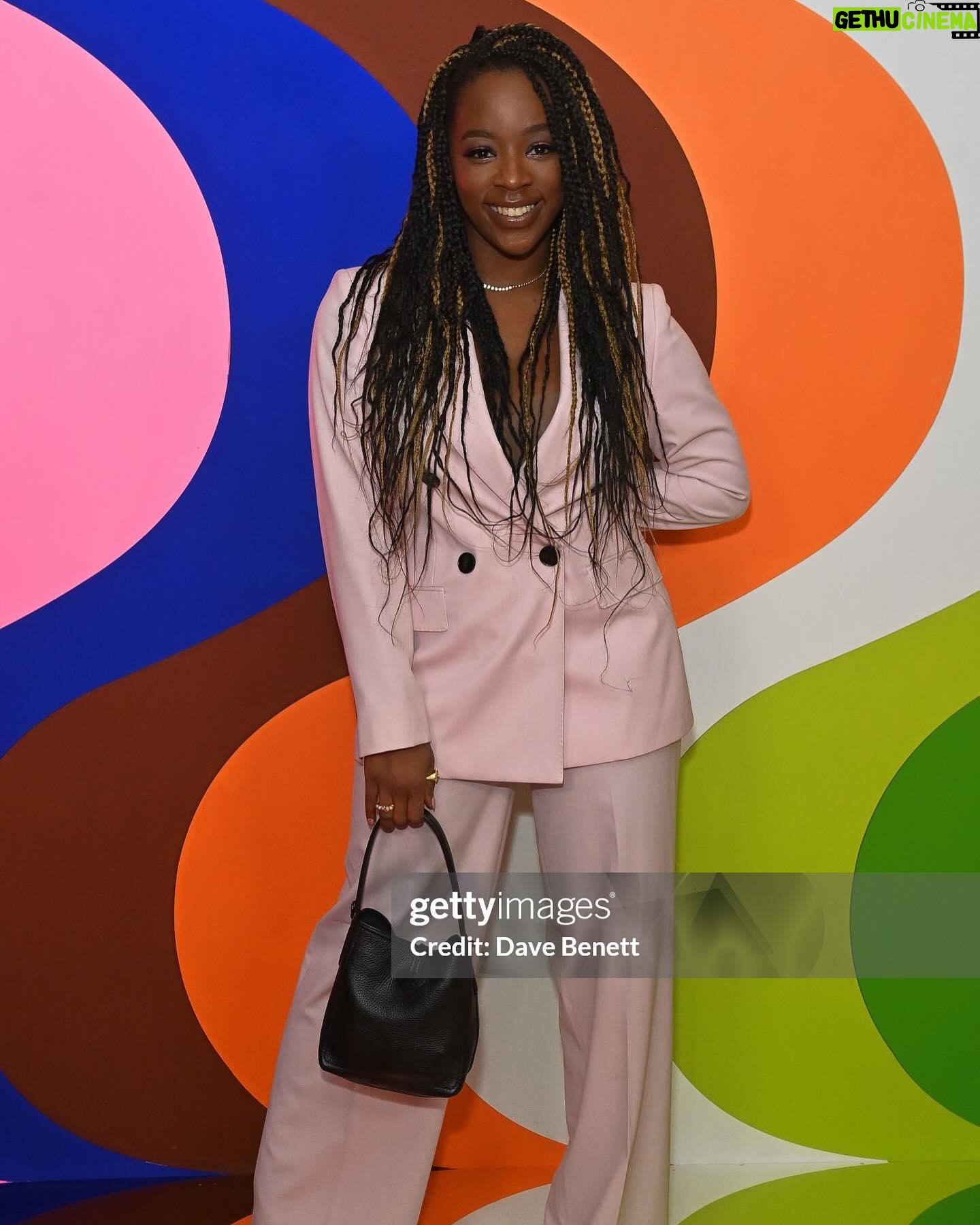 Corinna Brown - 37.5K Likes - thank you so much @googleuk for having my me at the @brits 2024!!
absolutely danced the night a way and got the best vids #shotonagooglepixel #ad 🪩💃🏾
💄: @joyadenuga
📸: @owenjamesvincent
🤳🏾: @googlepixel