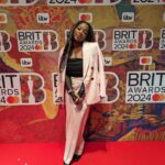 Corinna Brown Instagram - thank you so much @googleuk for having my me at the @brits 2024!! absolutely danced the night a way and got the best vids #shotonagooglepixel #ad 🪩💃🏾 💄: @joyadenuga 📸: @owenjamesvincent 🤳🏾: @googlepixel