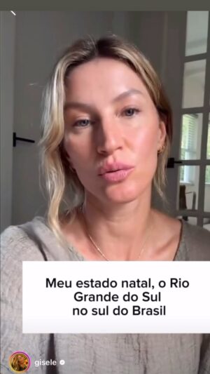 Cristiane Justino Instagram - Todos com Rio Grande do Sul. 

O meu mandamento é este: Amem-se uns aos outros como eu os amei.
João 15:12
💔Para ajudar entra no link no perfil da @gisele 

All with Rio Grande do Sul 

John 15:12 My command is this: Love each other as I have loved you

💔😭 🇧🇷 
For help on the link at @gisele profile 

#brasil #riograndedosul #flooding #GiseleBündchen