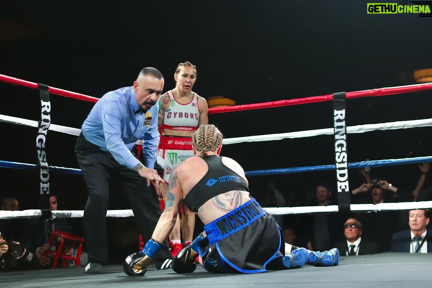 Cristiane Justino Instagram - I canβt wait to get back in the boxing ring again. πΈ @wren_nate π§π·π§π·π§π·π§π·π§π·π§π·π§π· Mal posso esperar para voltar ao ringue novamente. πΈ @wren_nate
