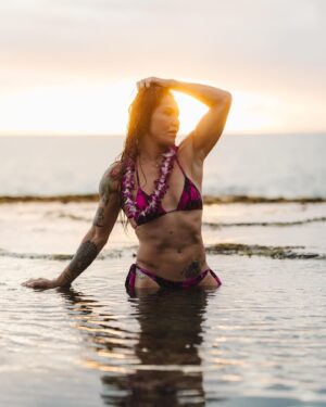 Cristiane Justino Instagram - “Every moment is a fresh beginning” 💕

#hawaii