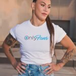 Cristiane Justino Instagram - Did you know I have an @onlyfans with over 50,000 subscribers? Each week I release exclusive BTS video blogs that you can not watch anywhere else! (You will find training, missionary work and travel! Welcome to my routine) 🇧🇷🇧🇷🇧🇷🇧🇷🇧🇷🇧🇷🇧🇷 Você sabia que tenho um @onlyfans com mais de 50.000 inscritos? Toda semana eu lanço videoblogs exclusivos do BTS que você não pode assistir em nenhum outro lugar! ( você vai encontrar treinos trabalhos missionários e viagens! Seja bem-vindo a minha rotina)
