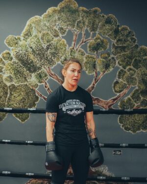 Cristiane Justino Instagram - They tried to bury us but didn’t know were seeds!!! Don’t miss my return to boxing 🥊 
 📸 @_kairos_creations_ 
🇧🇷🇧🇷🇧🇷🇧🇷🇧🇷🇧🇷🇧🇷
Tentaram nos enterrar mas não sabiam que somos sementes!!! Não perca meu retorno ao boxe 🥊