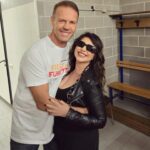 Cristina D’Avena Instagram – Presto grandi novità… 😈 😇=❓