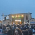 Cristina D’Avena Instagram – Eccoci a Civitanova Marche… 😍 Quanto amore! 🫶 Prossimo appuntamento sabato a @gardacon_ … Vi aspetto! 🌞