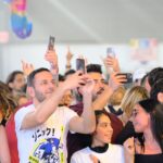 Cristina D'Avena Instagram - Qua abbiamo ancora le lacrime agli occhi 🥹 Grazie a Cristina - @cristinadavenaofficial per il bellissimo spettacolo 🎤 Con la sua voce fatata ci ha fatto ritornare a quei momenti in cui la nostra unica preoccupazione era quella di non perdersi la nuova puntata dei nostri eroi in tv 🧚‍♀️📺 Tutto questo è #Gamics ✨🚀