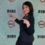 Cristina D'Avena Instagram - @cristinadavenaofficial ha lanciato in diretta su @radior101 la nuova sfida dei cartoni animati Avete votato in tantissimi 🤩 Scoprite nel video quale cartone avete preferito tra: 🔹Piccola, bianca Sibert 🔹Fancy Lala 👉 Ascolta e guarda Cristina D’Avena in “Procediamo”, il programma di Fernando Proce, con Sabrina Bambi e Regina, ogni mercoledì dalle 11.00 alle 12.00, in radio su R101, in tv sul canale 67 del digitale terrestre e dallo smartphone con l’app gratuita di R101 📱 #cartoon #cartoons #cartoni #cartonianimati #anime #musicaitaliana #radio #radior101