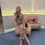 Cristina Marino Instagram - •HELLO @etro @rboutique_official @rattiboutique #Etro #adv