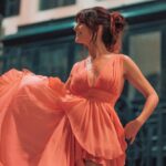 Cristinini Instagram - Este año volvemos a presentar los @premiosidolo ✨🏆 Nos vemos este jueves día 14 en el Gran Teatro Príncipe Pío de Madrid. A las 17.30h empieza la retransimisión en mi canal de Twitch! ¿Te veo en el directo? 🤭❤️ 📸 @crowinng 👗 @pinkoofficial 💄 @diorbeauty @naogayoso #cristinini #lifestyle #premios #presentadora #moda