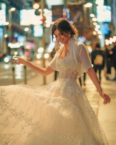 Cristinini Instagram - ✨ Novia a la fuga ✨ 👗 @pronovias 💍 @rabatjewellery 💄 @diorbeauty @naogayoso 📸 @crowinng #vestidofiesta #vestidolargo #cristinini #lifestyle #moda