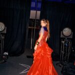 Cristinini Instagram – Un poco de ‘background’ de la Velada III …
Detrás del escenario principal. Lo que no se ve.
Fotones como siempre de mi querido @andresgarlujan 😘 y @diorbeauty increíbles con el make up ❤️