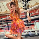 Cristinini Instagram - Fotones de la Velada del año III ... SIN PALABRAS. Luego os subiré con el outfit oficial y con unas cuantas cosas que contaros... Stay tuned ! 👗 @aniyeby 💄 @diorbeauty @naogayoso @felixtebar 💇‍♀️ @extensionmania 📸 @andresgarlujan #cristinini #evento #boxeo #host #photography #moda